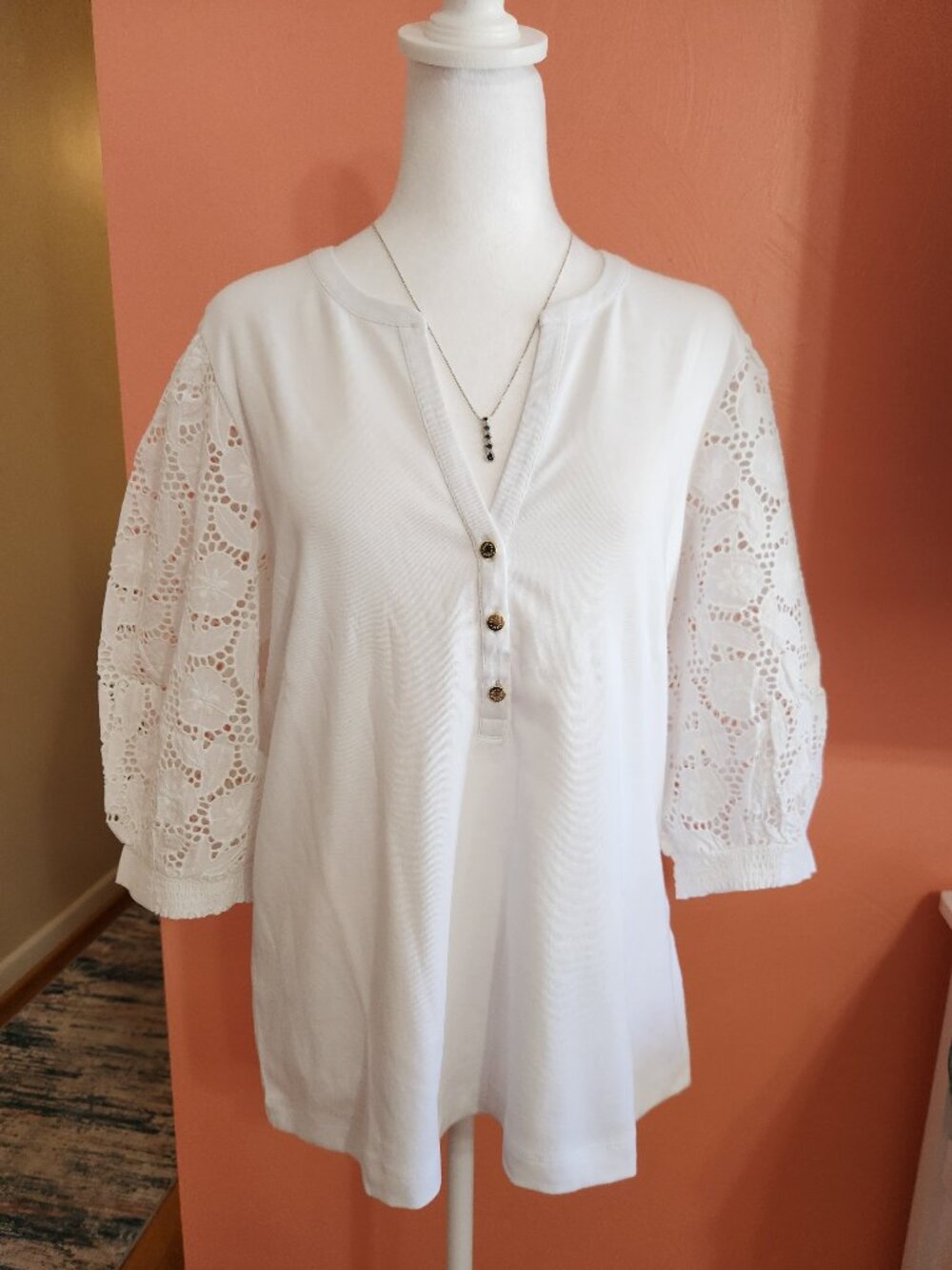 NWT Lilly Pulitzer Eyelet White Sweater - White